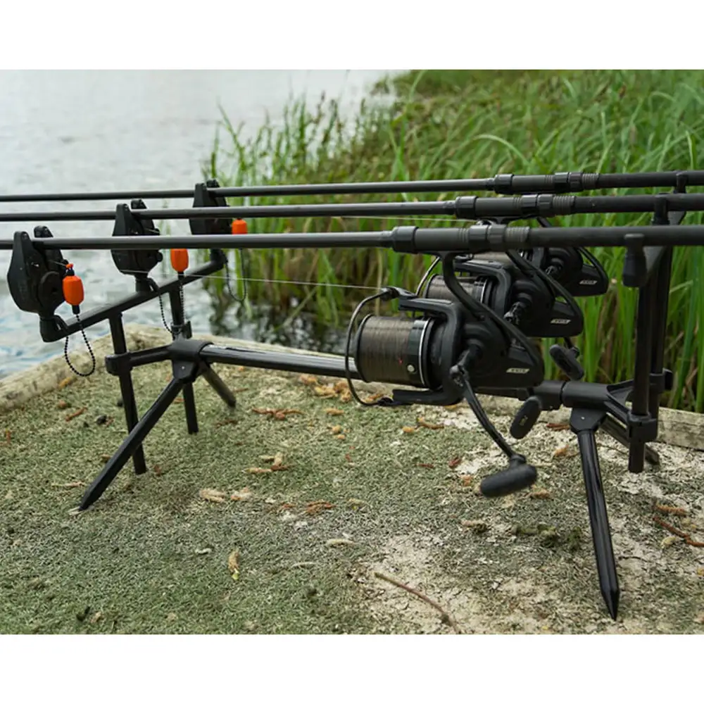 Fox EOS Rod Pod, 3 Ruten 4 Fox EOS Rod Pod, 3 Ruten – Bild 2